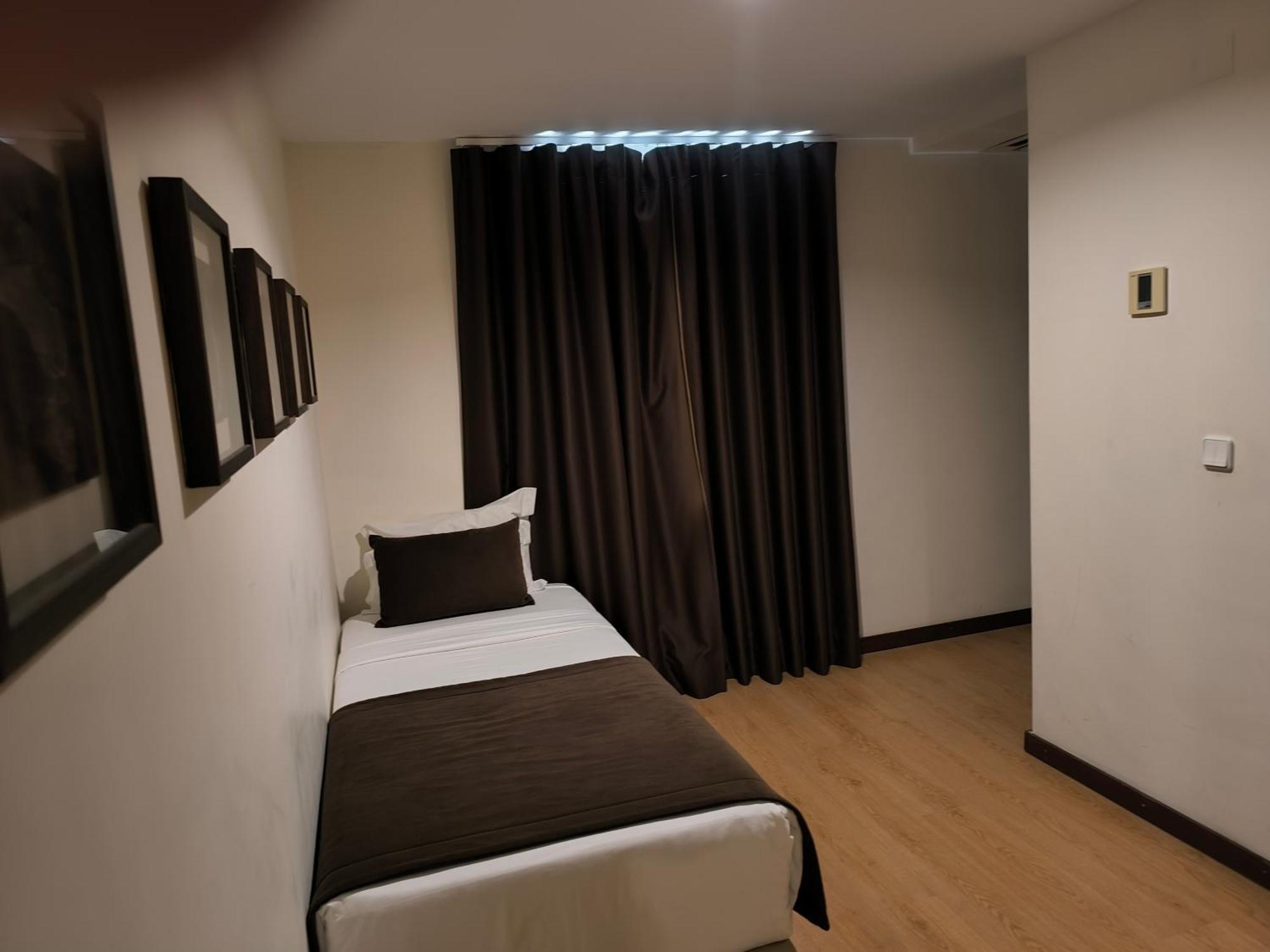 Douro Marina Hotel & Spa レゼンデ エクステリア 写真